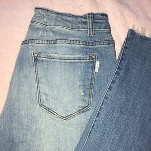 Nature Distressed Jeans